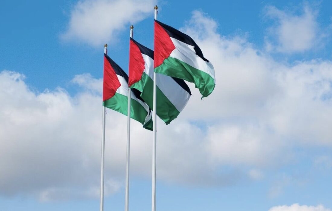 اهتزاز پرچم فلسطین در شهرداریهای فرانسه
