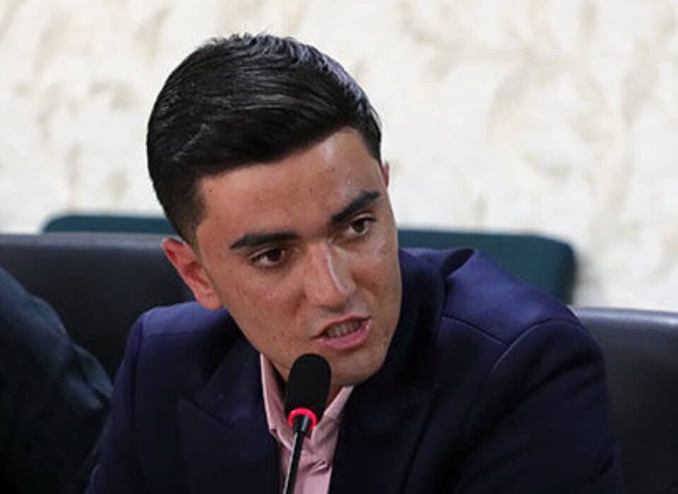 انتصاب جوان ترین مدیر کل آموزش و پرورش کشور در استان کرمان نشان دهنده جوان گرایی است