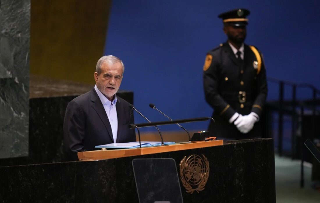 یک استاد دانشگاه: دست دادن پزشکیان و ترامپ مشکلات را حل نمیکند / انتظارات غیرقابل تحقق و غیرواقعبینانه از سفر نیویورک نداشتهباشیم