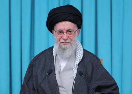 ببینید | رهبر انقلاب: مذاکره‌ای که هدفش تعطیلی صنعت هسته‌ای باشد، دیکته و تحمیل است