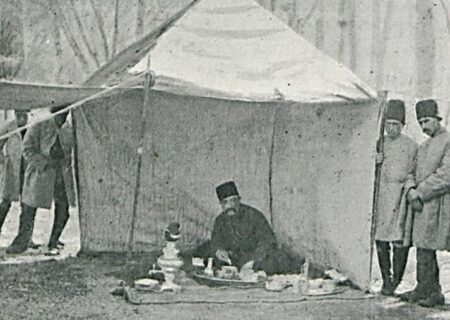 خاطرات ناصرالدین‌شاه: هر روز آبگوشت را در محضر شاهانه بار می‌گذاریم