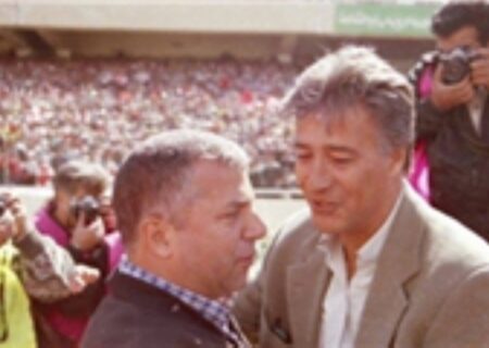 پروین یا حجازی؛ کدام اسطوره سکان دار آخرین صندلی اتوبوس می‌شود؟