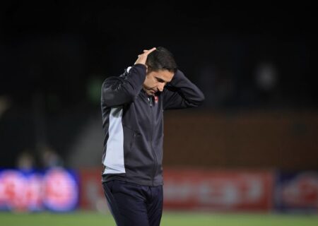 عکس لو رفته از حرکت عجیب وحید هاشمیان در تمرین!