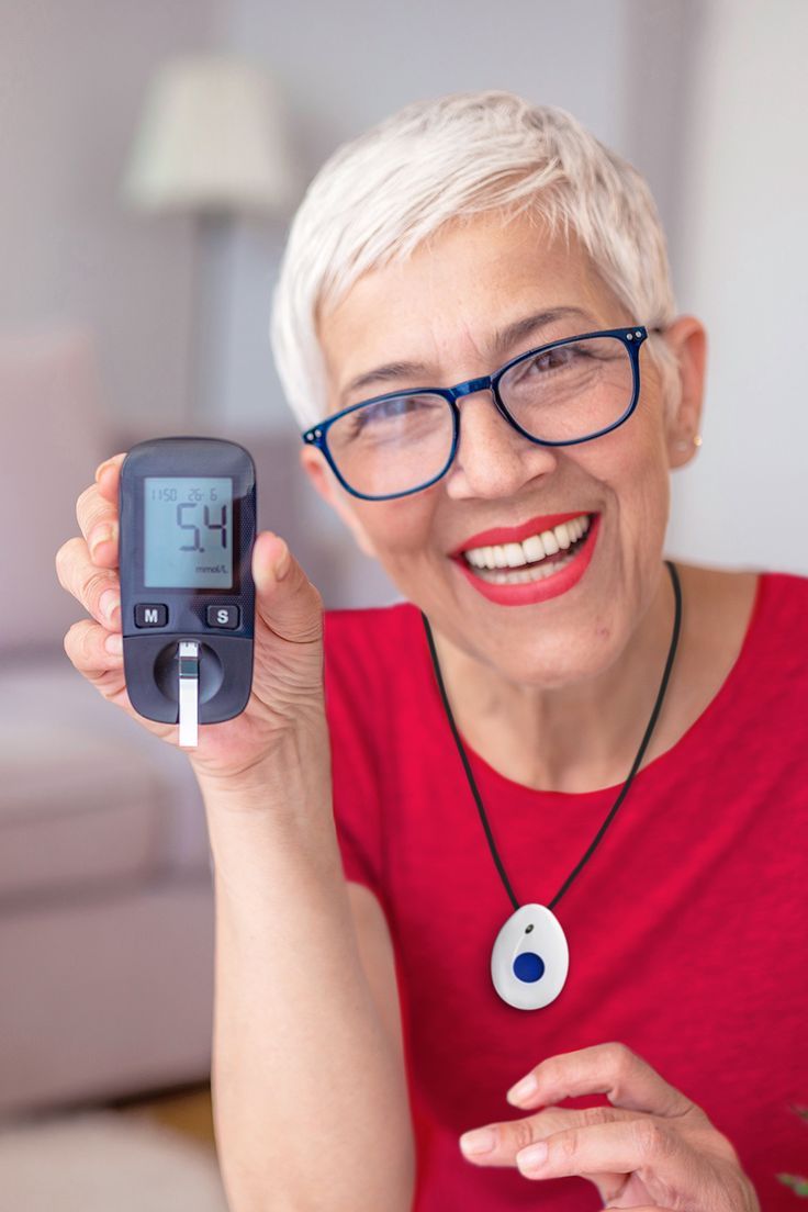 راهنمای جامع دستگاه تست قند خون: ابزاری حیاتی برای مدیریت دیابت