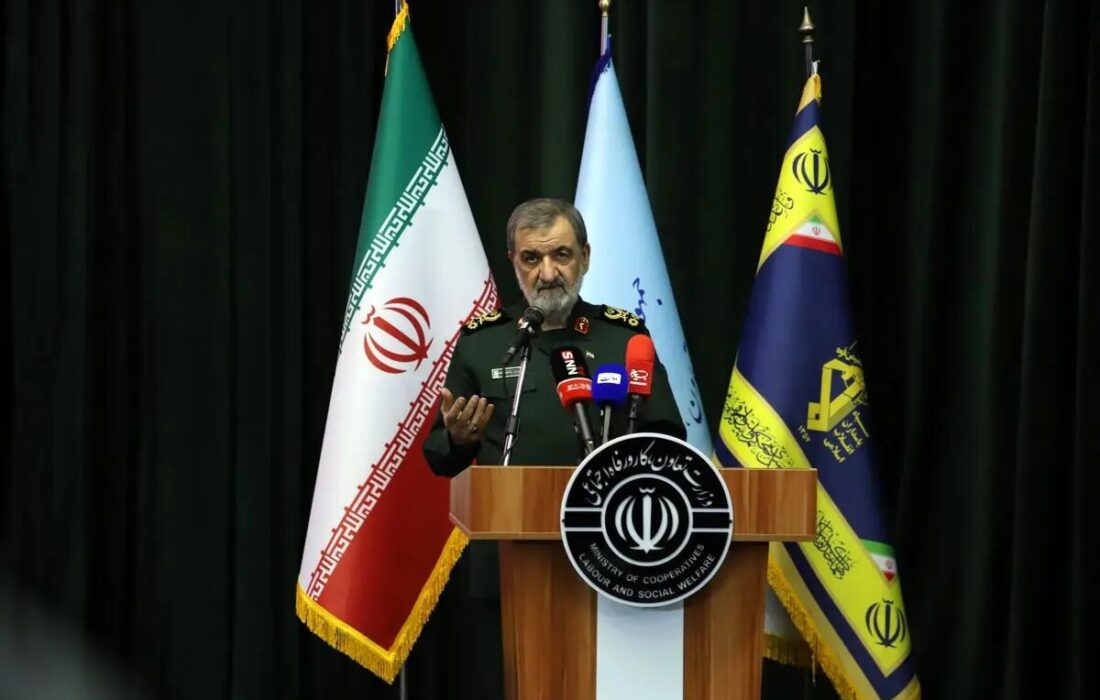 محسن رضایی: نامه ترامپ به رهبری درباره موشک نبود؛ هشدار درباره حمله احتمالی اسرائیل به ایران