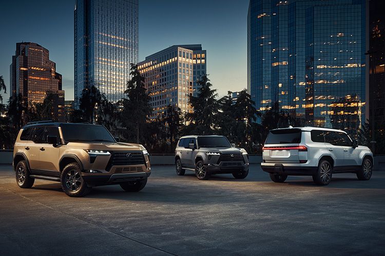 بهترین اپلیکیشن‌های خرید و فروش خودرو در ایران