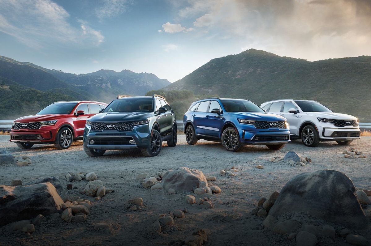 بهترین اپلیکیشن‌های خرید و فروش خودرو در ایران