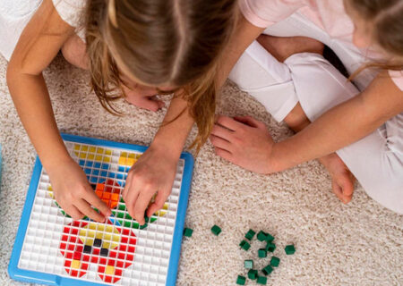 بازی؛ راهنمای جامع انتخاب، تاثیر و دنیای سرگرمی و آموزش 🎮🧩