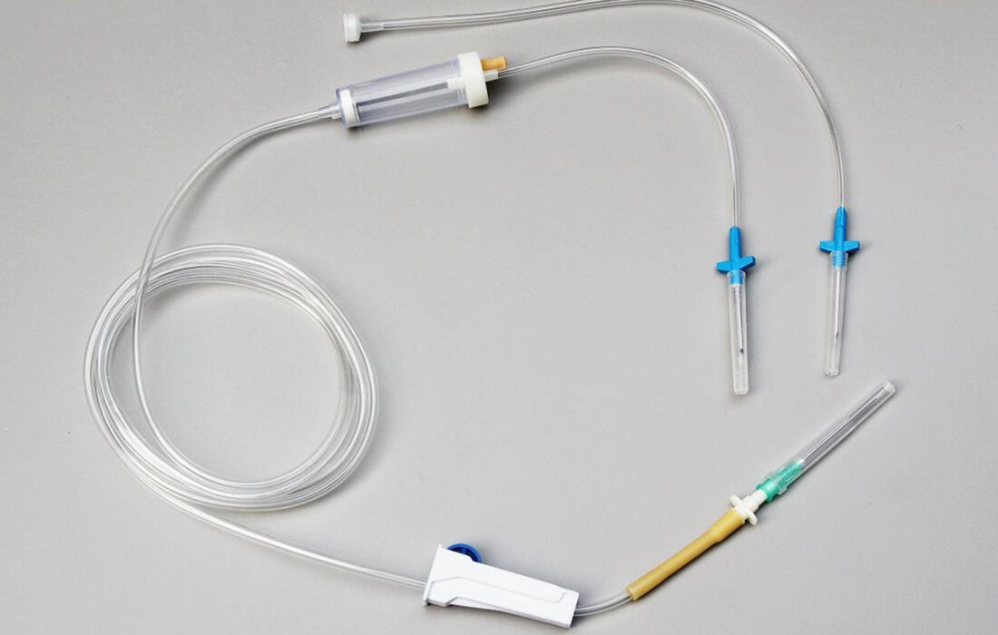 💧 راهنمای جامع: تفاوت و کاربرد سرمست و میکروست در پزشکی