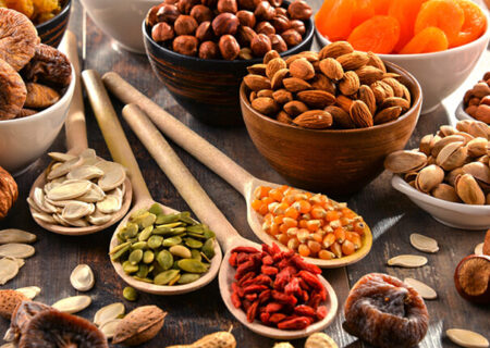 انواع خشکبار و ویژگی‌های هر کدام