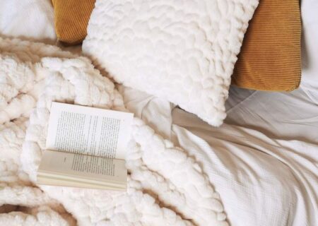 😴 راهنمای جامع خرید تشک: کلید یک خواب راحت و باکیفیت 😴