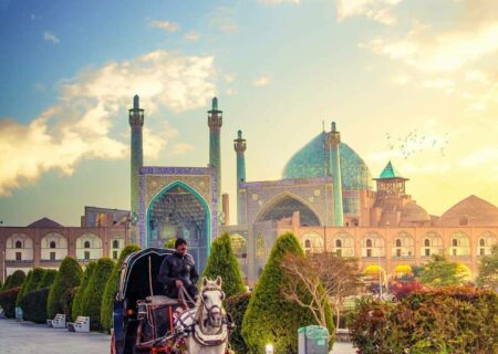 چرا تورهای خارجی با آژانس‌های ایرانی محبوب‌اند؟