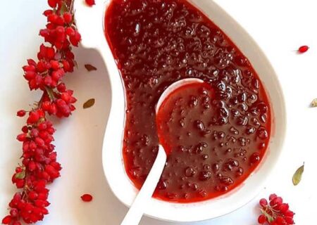 بررسی جامع زرشک: از ریشه‌های تاریخی تا خواص بی‌نظیر برای سلامتی ❤️🍒