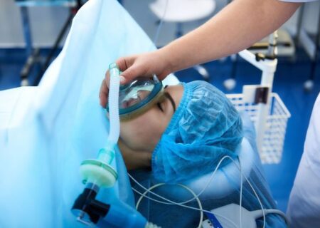 راهنمای جامع ماسک‌های بیهوشی: مجرای حیاتی تنفس در اتاق عمل