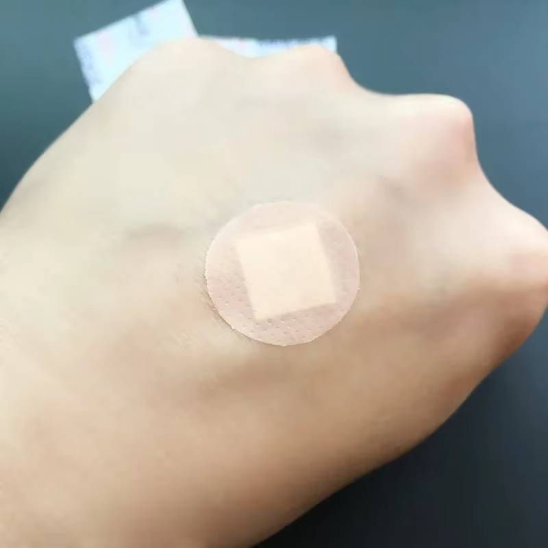 چسبهای پزشکی ضد آب: ویژگیها و کاربردها