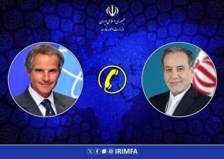 عراقچی در گفتگوی تلفنی با گروسی: ایران اقدامات سیاسی و فشار غیرمنصفانه را نمی‌پذیرد