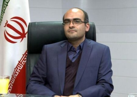 یکی پای خود را لای در دیپلماسی بگذارد!