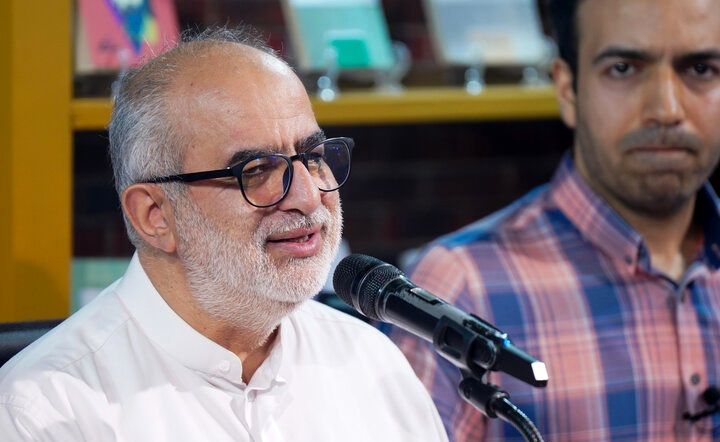 آشنا: برجام نمرده، به قتل رسیده است/ ببینید چه کشورها، جریانات و افرادی از بودنش در عذاب بودند و از نبودش بهرهمند میشوند