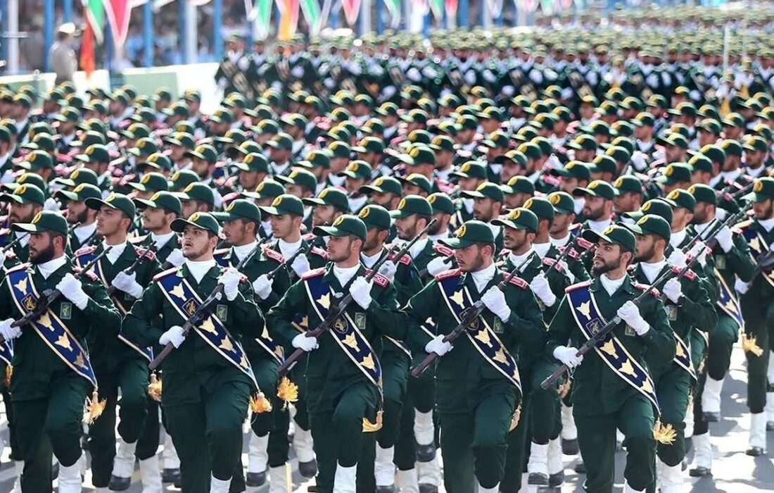 امسال رژه نیروهای مسلح به دلیل تهدیدات ایجاد شده، لغو شده است