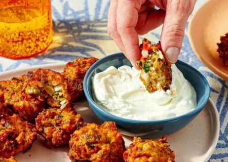 کتلت گوجه فرنگی؛ غذایی خوشمزه از دل یونان