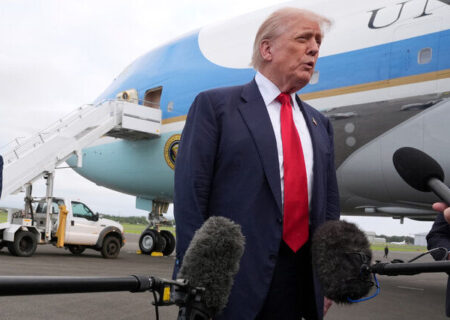 ترامپ «آنتی‌فا» را سازمان «تروریستی» اعلام کرد