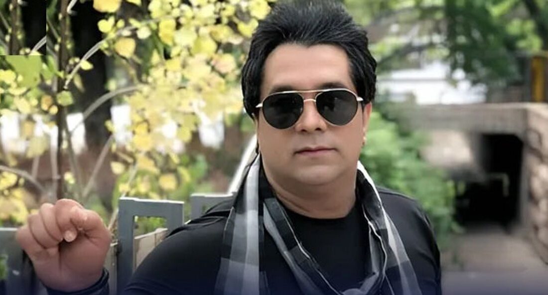 سفر در زمان؛ «امید جهان» در کنار پدرش و نعمت الله آغاسی؛ دهه 80