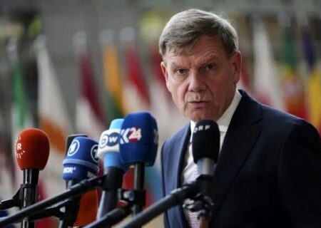 آلمان: حتی پس از اعمال تحریم‌ها، درهای مذاکره با ایران باز است