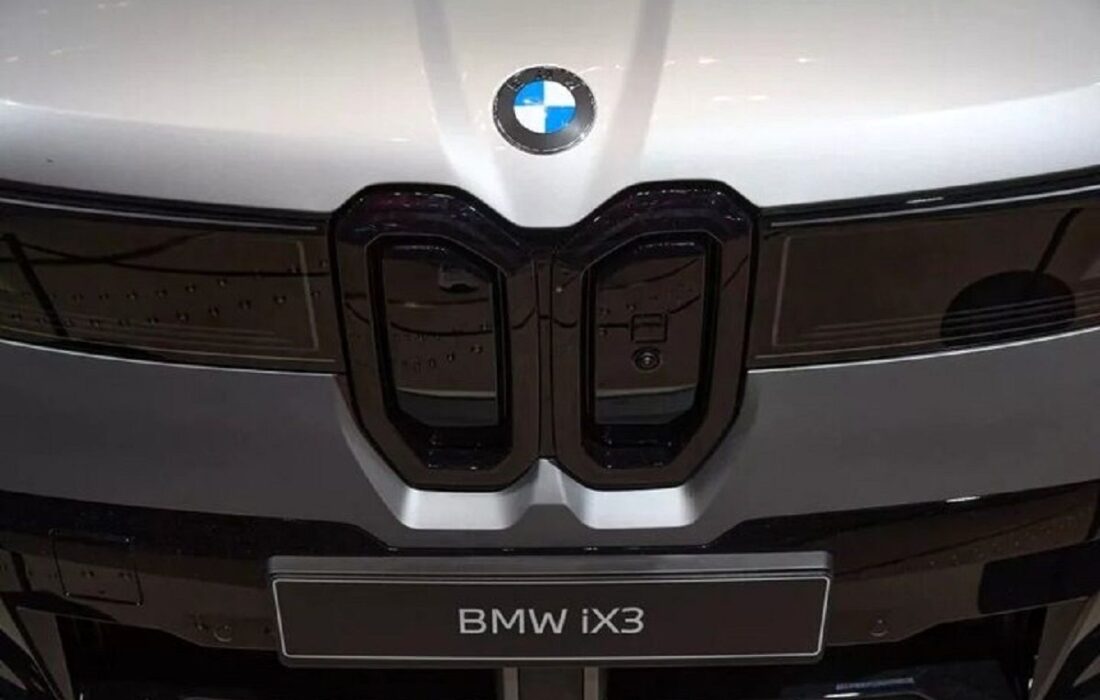 رونمایی بی‌سر و صدا از لوگوی جدید بی ام و/ عکس