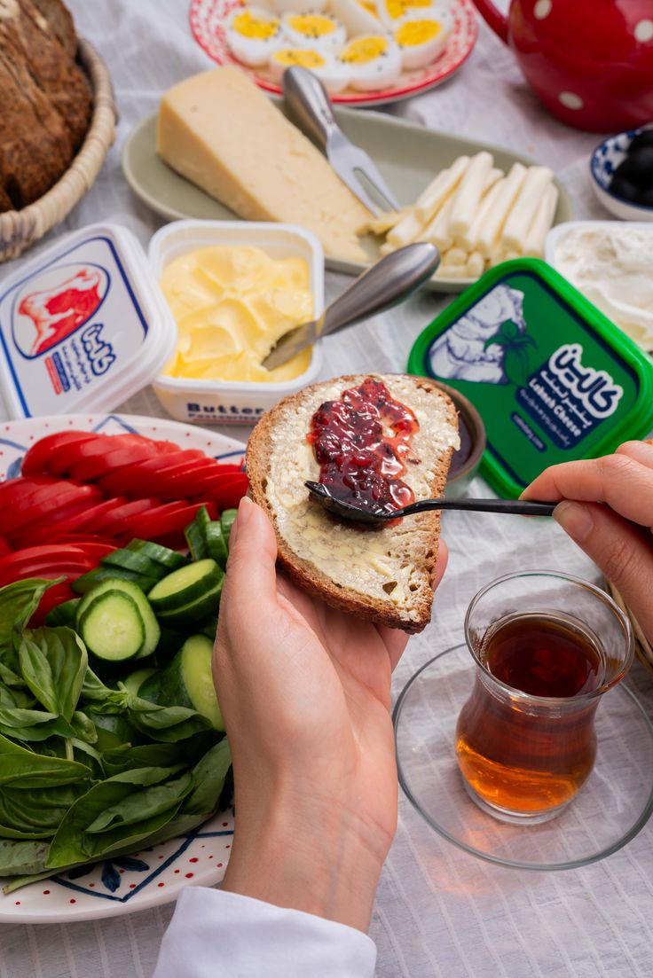 فروشگاه لبنیات آنلاین: طراوت مزرعه در خانه شما