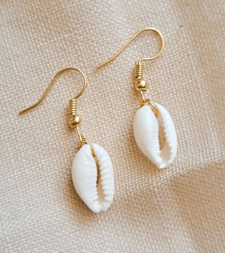 ✨ راهنمای جامع انتخاب و خرید گوشواره: از تاریخچه تا استایل امروز ✨