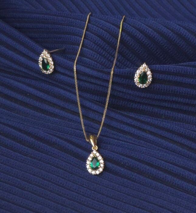 راهنمای جامع خرید نیم ست طلا و جواهر