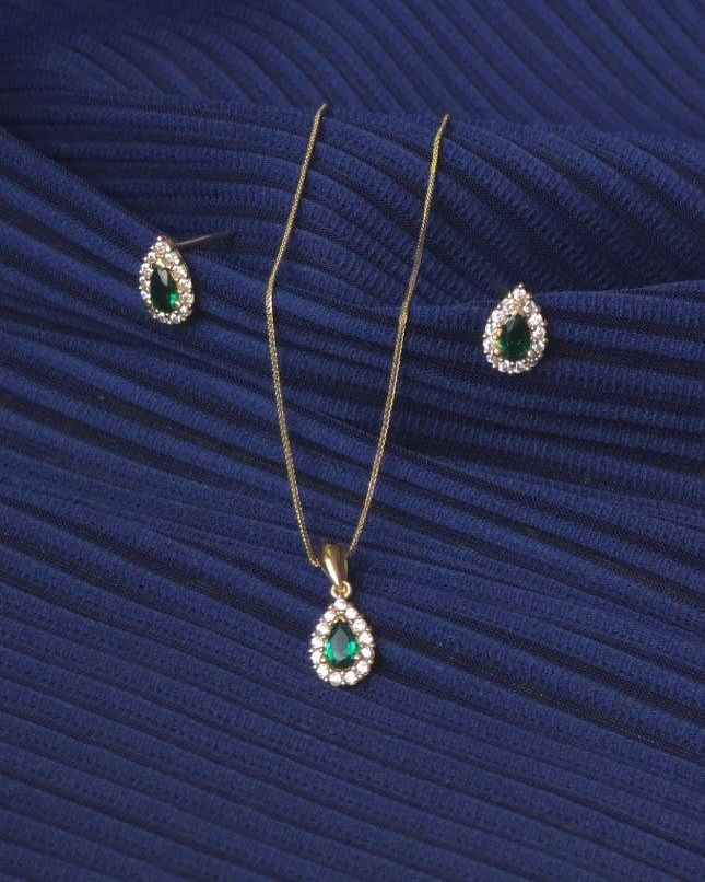 راهنمای جامع خرید نیم ست طلا و جواهر