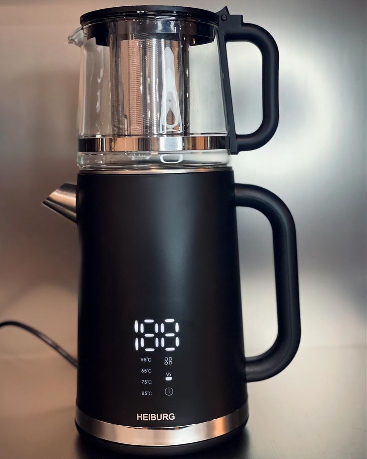 🍵 راهنمای جامع چای‌ساز: از تاریخچه و انواع تا مزایا و نکات کلیدی برای خرید