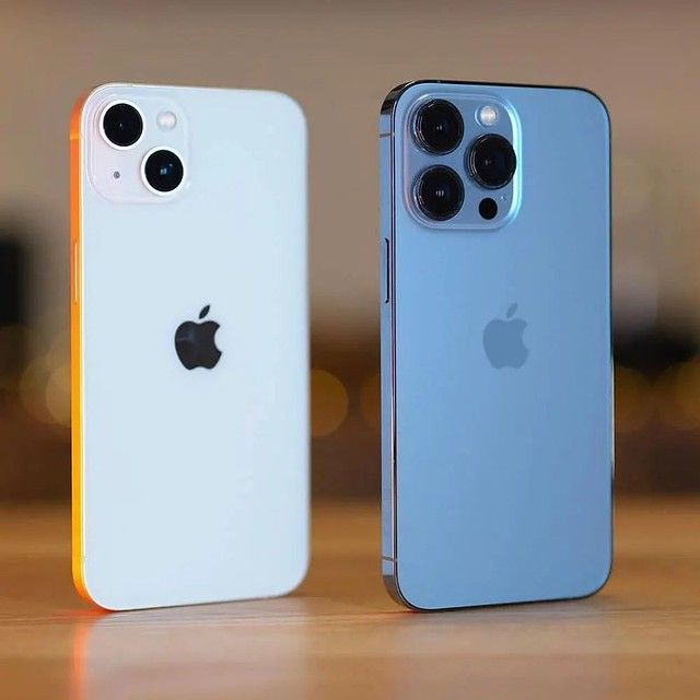 راهنمای جامع خرید و بررسی آیفون ۱۳: آیا هنوز یک انتخاب هوشمندانه است؟ 📱