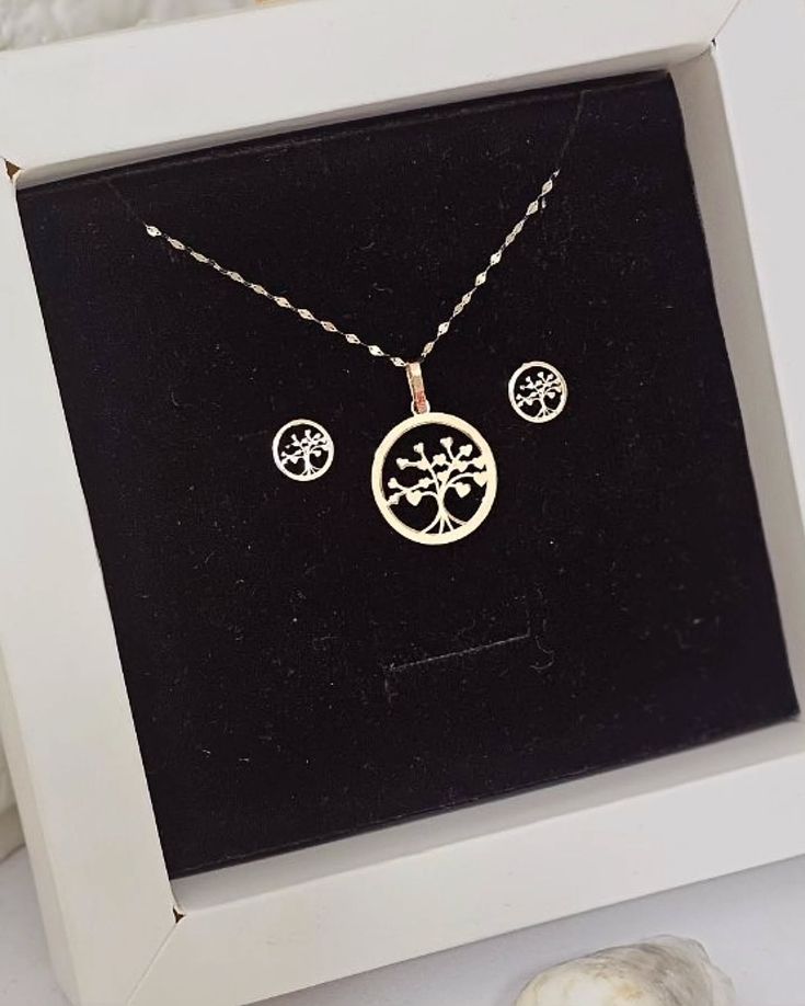 راهنمای جامع خرید نیم ست طلا و جواهر