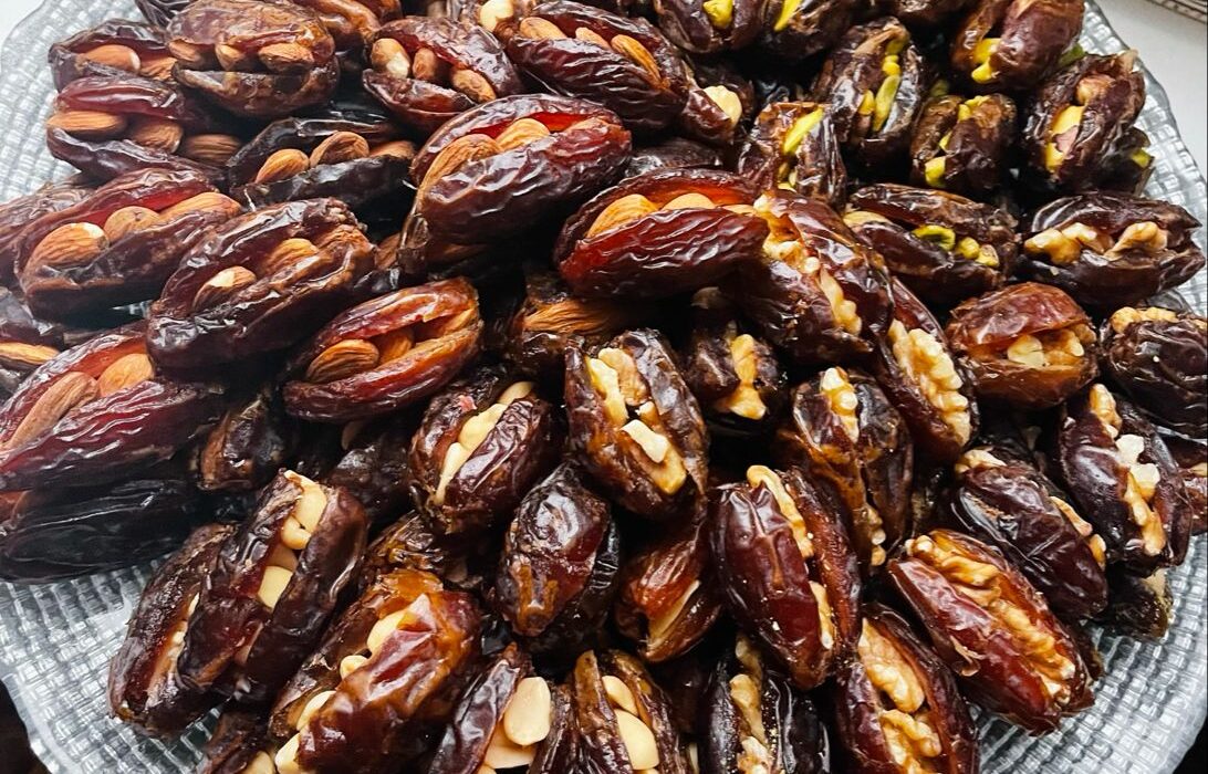 🌴 راهنمای جامع خرما: از تاریخچه و انواع تا خواص غذایی و کاربردها