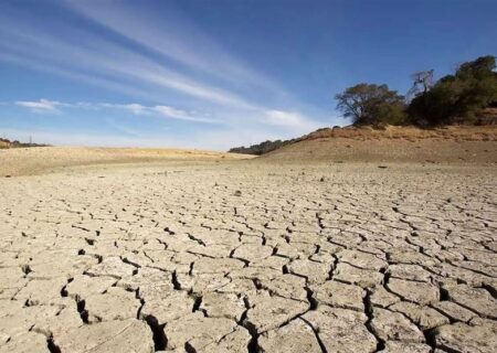 خشکسالی در شمال ایران؛ کشاورزان با بحران کم‌آبی دست و پنجه نرم می‌کنند/ سدها در آستانه خشک شدن!