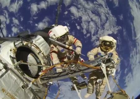 نگاهی از رئیس آژانس فضایی روسیه به تاریخچه فضانوردی