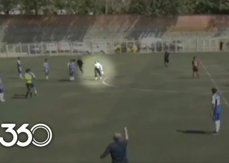 حاشیه‌سازی باورنکردنی در فوتبال ایران؛ اقدام جنجالی مادر بازیکن با داور مسابقه!