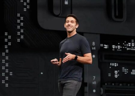 جانشین تیم کوک مشخص شد؛ مدیرعامل بعدی اپل کیست؟