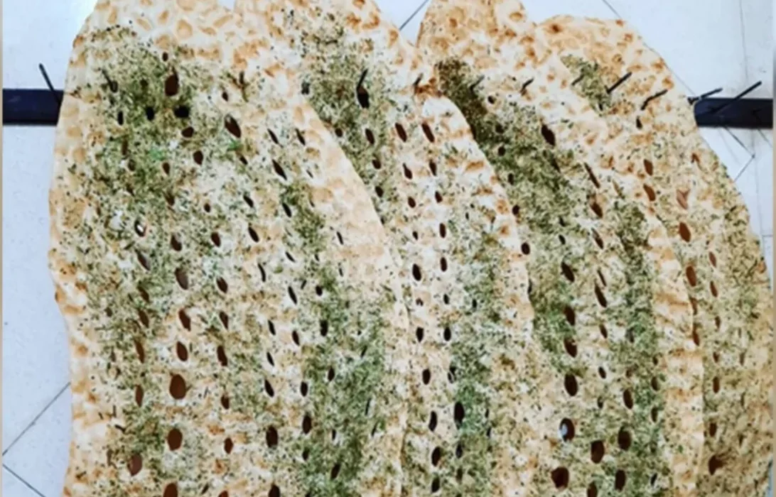 اضافه کردن کنجد یا سبزیجات به نان ممنوع شد