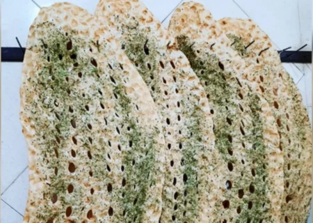 اضافه کردن کنجد یا سبزیجات به نان ممنوع شد