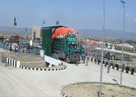 گذرگاه مرزی «انگور اده» پس از 2 سال تعطیلی دوباره باز شد