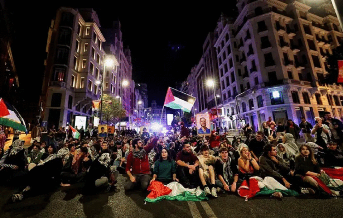 احضار کاردار رژیم صهیونیستی توسط اسپانیا در پی حمله به کاروان غزه