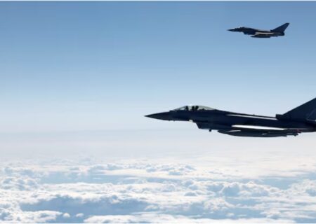 به پرواز درآمدن جنگنده‌های لهستانی