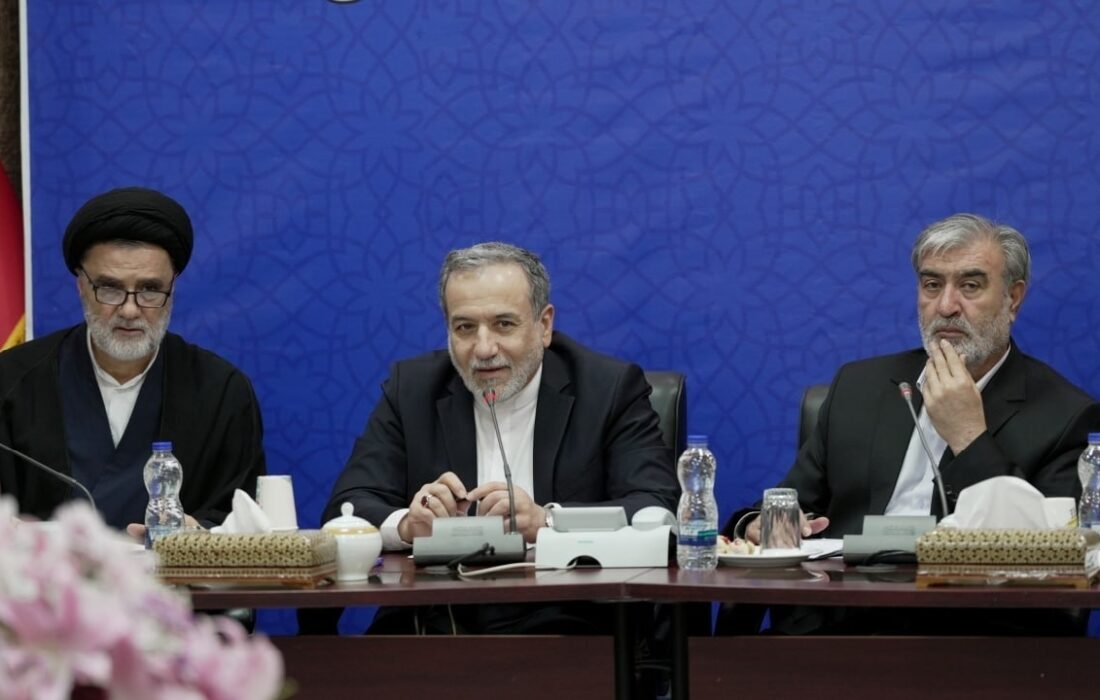 پیگیریهای مجدانه وزارت خارجه برای پاسداری از حقوق هستهای ملت ایران