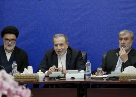 پیگیری‌های مجدانه وزارت خارجه برای پاسداری از حقوق هسته‌ای ملت ایران