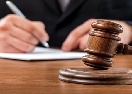 برگزاری جلسه علنی دادگاه پرونده جنجالی «موبایل موسوی» در ساری