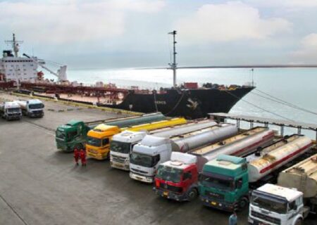 حجم تخلیه و بارگیری کالا در بندر امام خمینی از مرز ۲۴ میلیون تن گذشت