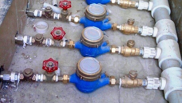 جایگزینی بالغ بر ۲۲ هزار کنتور آب در مناطق شهری و روستایی استان فارس